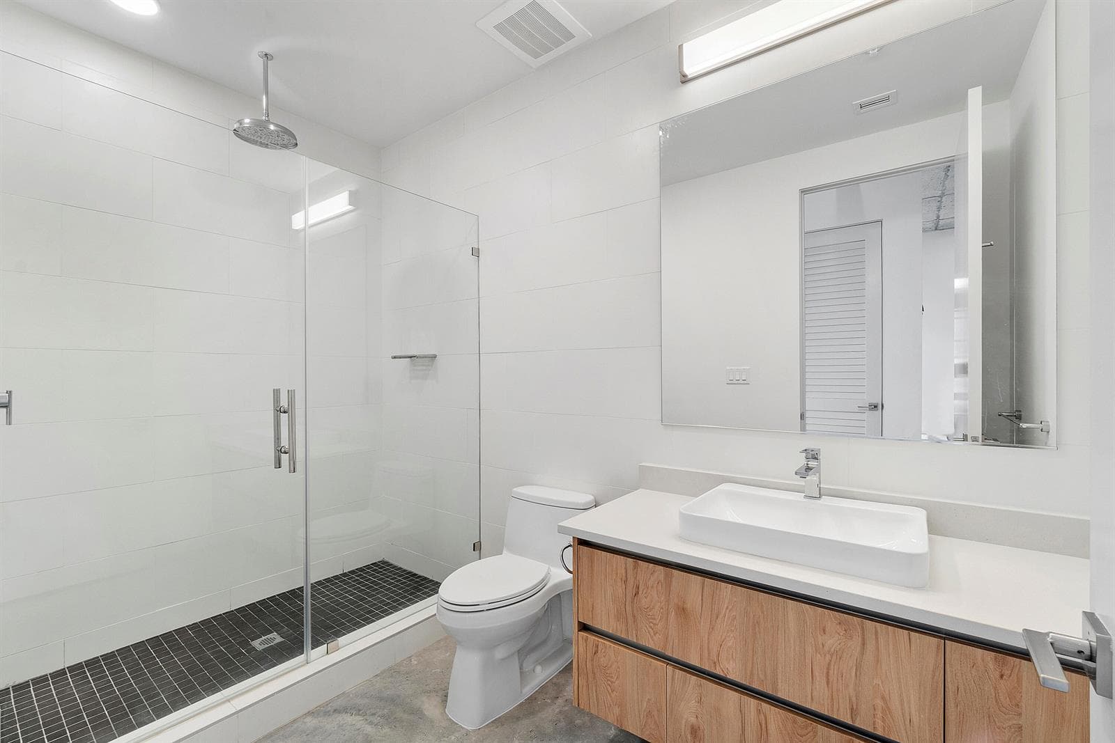 401 NW 1st Ave_025