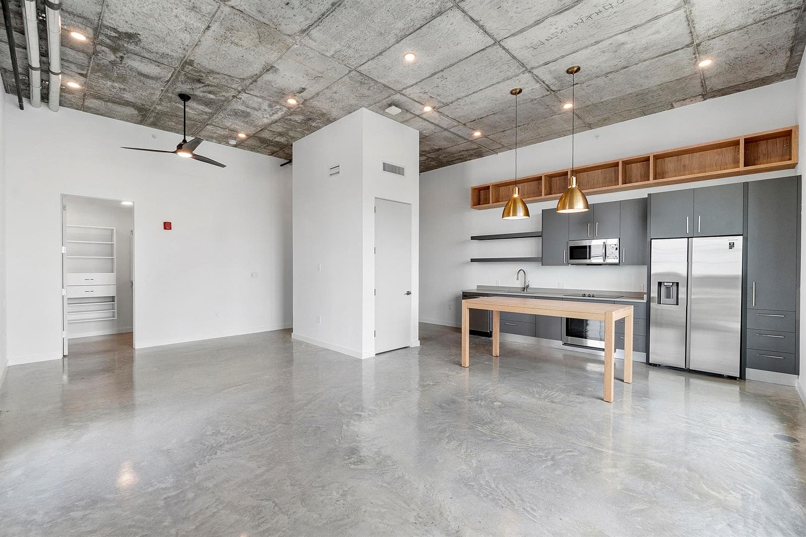 401 NW 1st Ave_033
