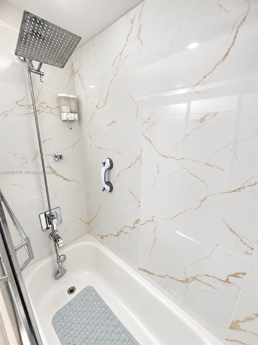 CELEBRATION POINT · #106 in Miami Lakes - Photo 15