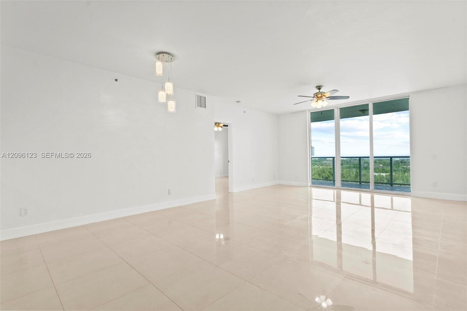 THE OAKS I CONDO · #2008 in North Miami - Photo 6