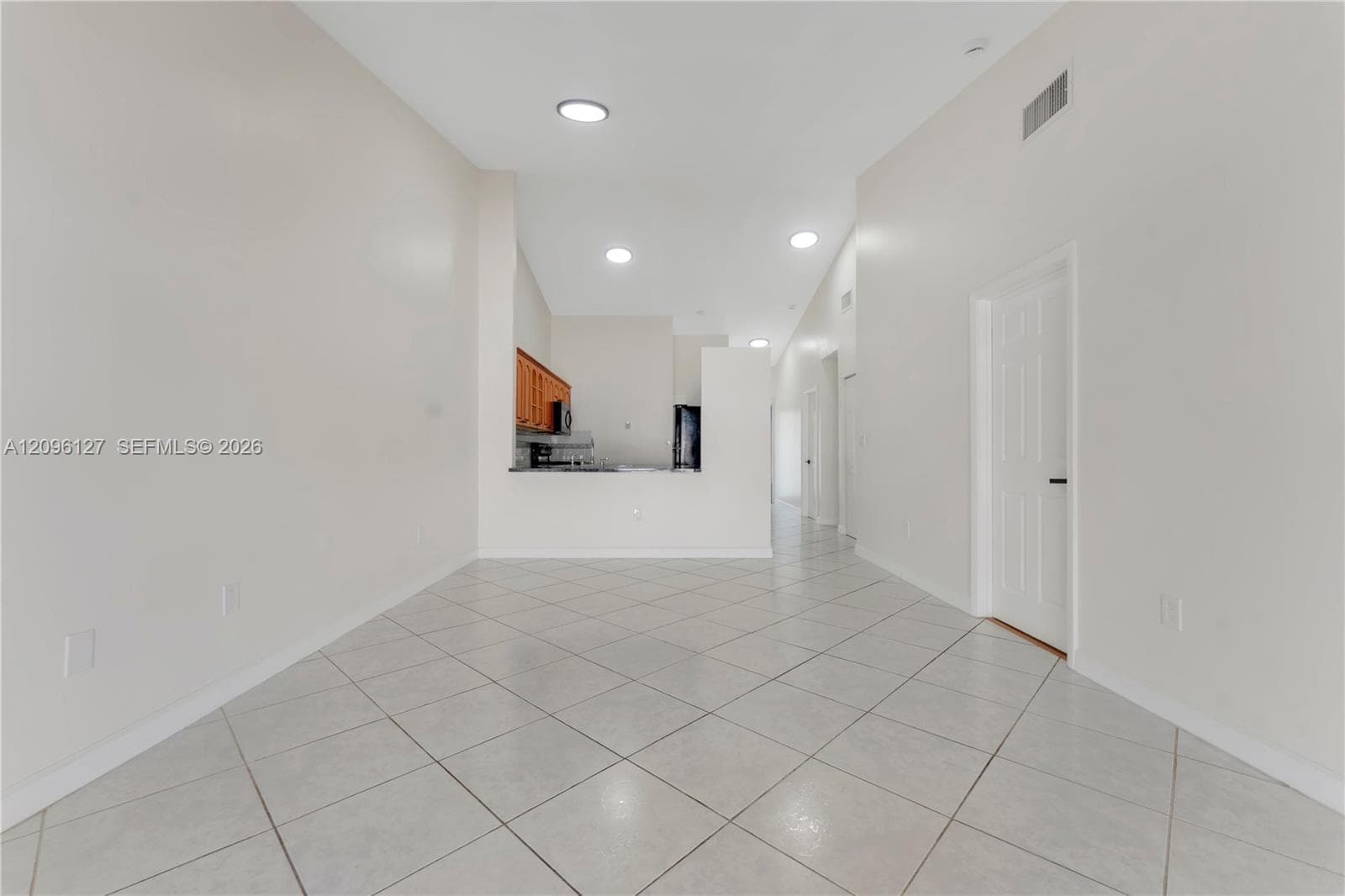 14725 SW 60th Ter photo 6