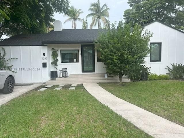 4385 SW 13th St photo 1