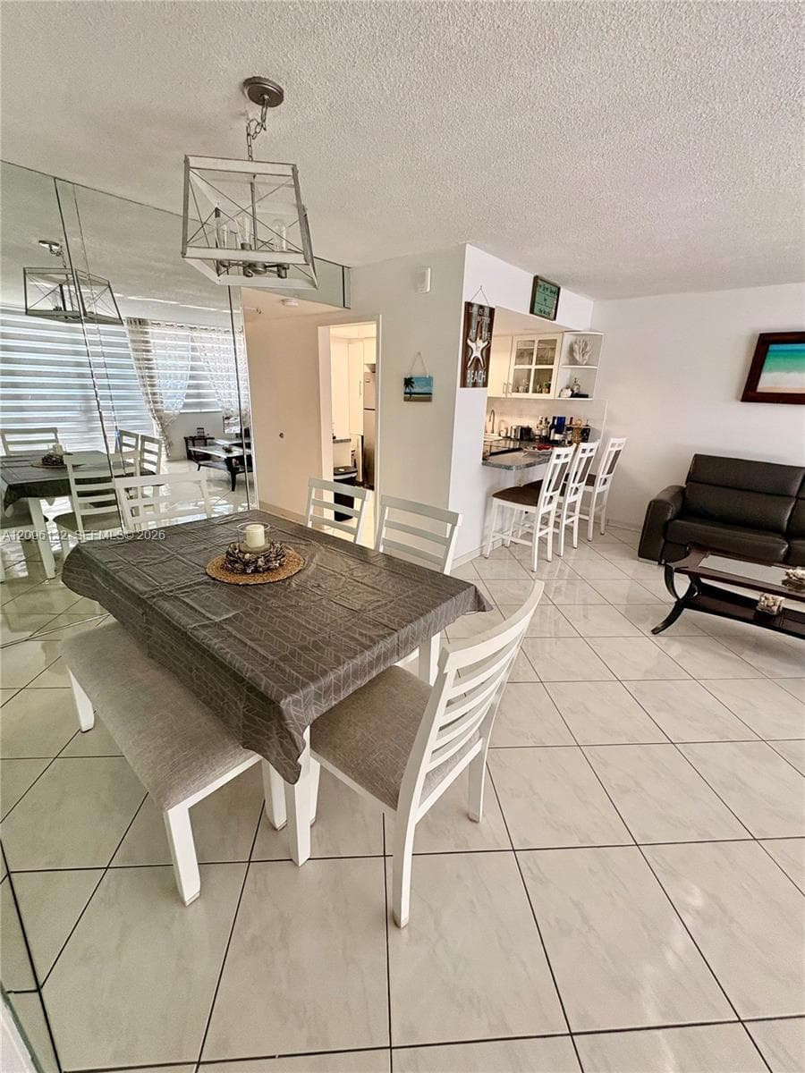 PARKER DORADO CONDO · #814 in Hallandale Beach - Photo 4