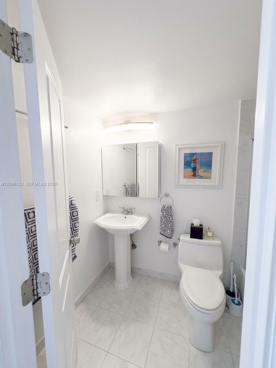PARKER DORADO CONDO · #814 in Hallandale Beach - Photo 8