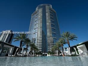 Paramount Miami Worldcenter · #2806 in Miami - Photo 2