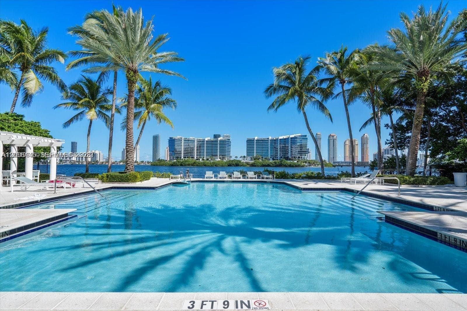 VILLAGE BY THE BAY CONDO · #12511 in Aventura - Photo 1