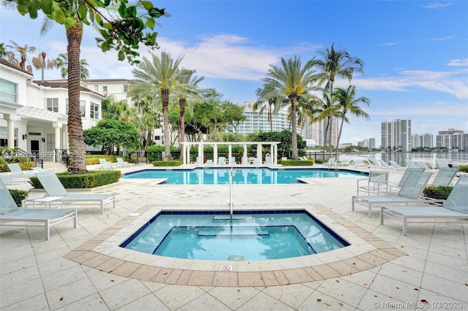 VILLAGE BY THE BAY CONDO · #12511 in Aventura - Photo 25