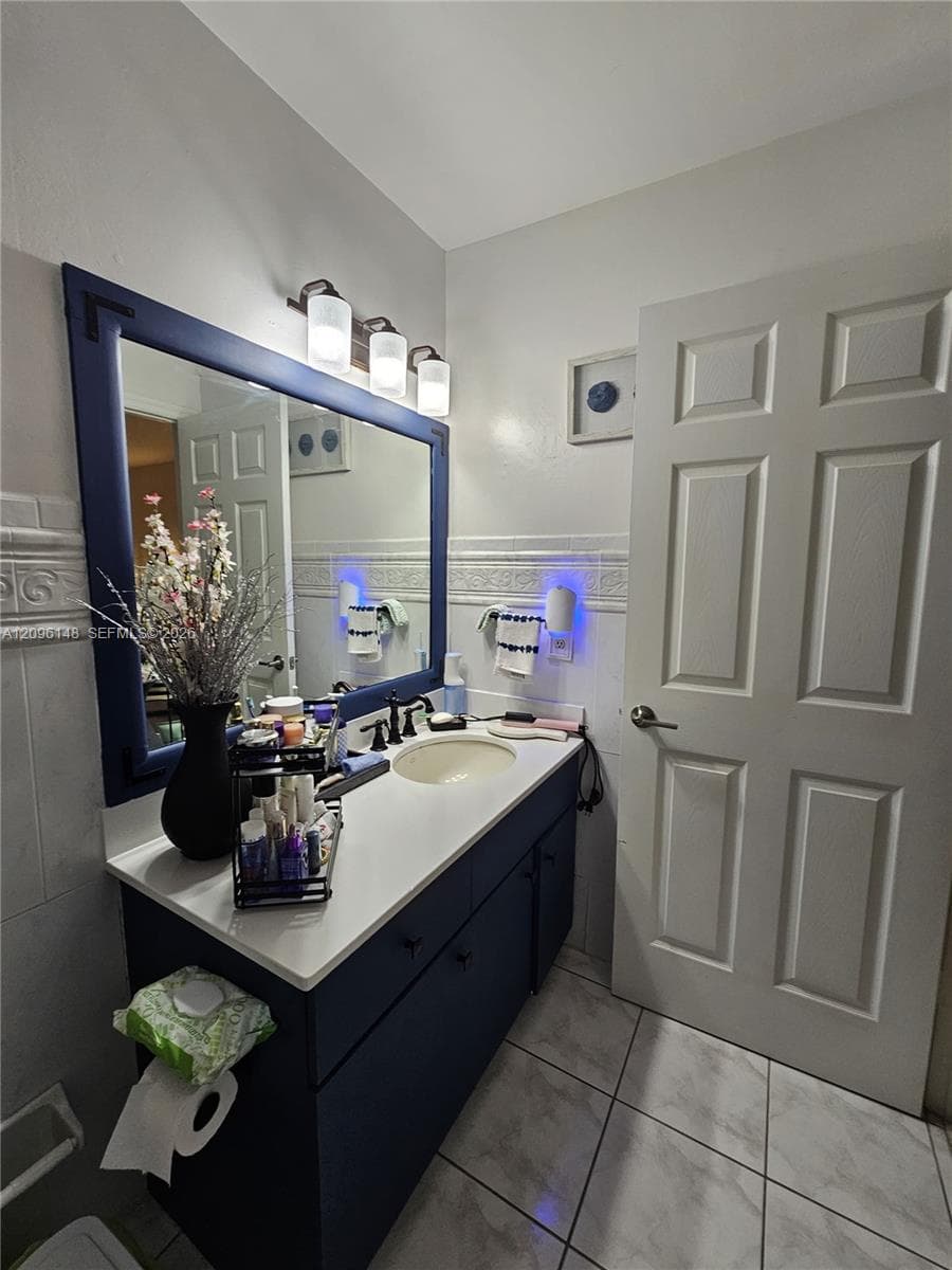 12035 SW 14th St #104 photo 25