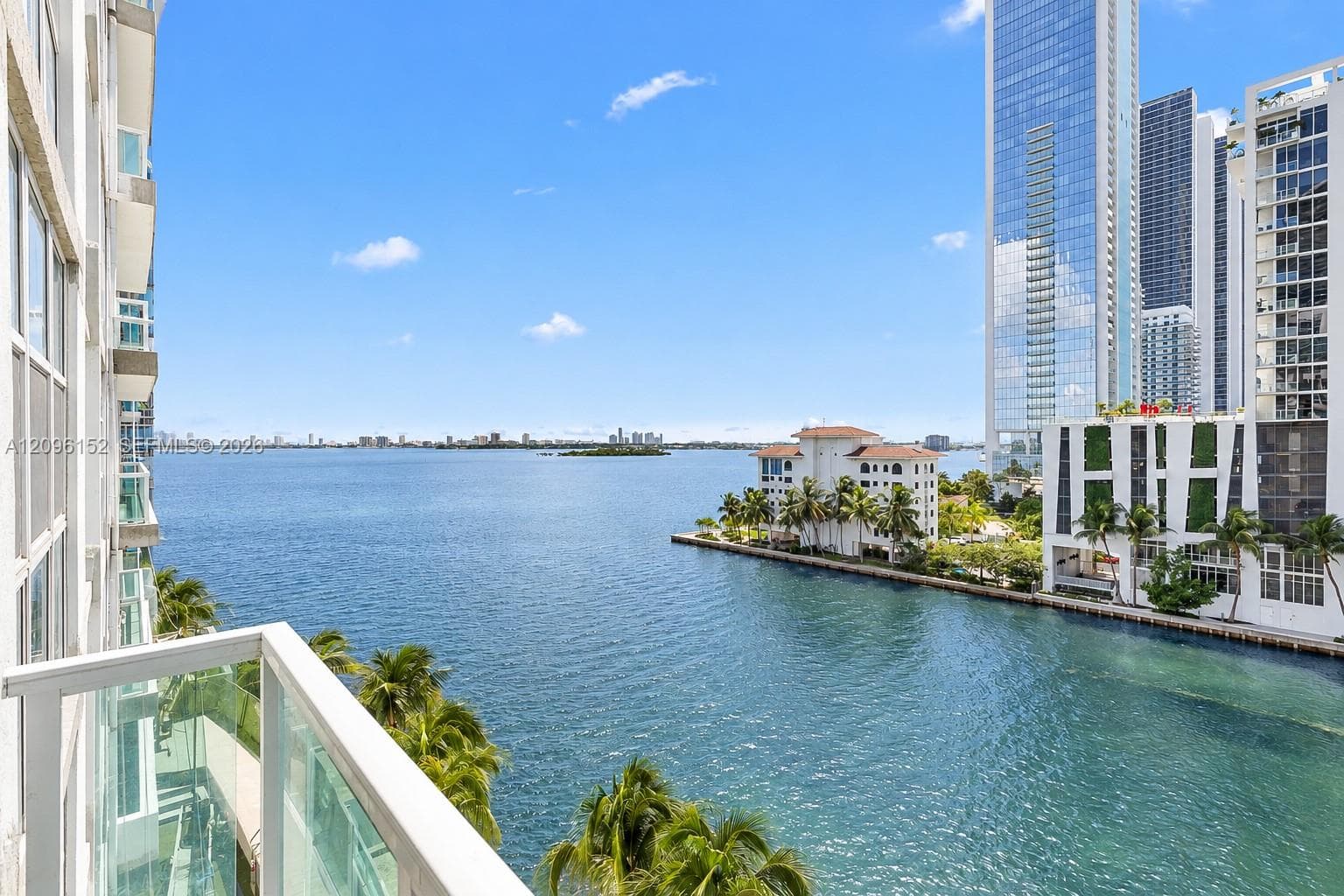 MOON BAY OF MIAMI CONDO · #804 in Miami - Photo 1