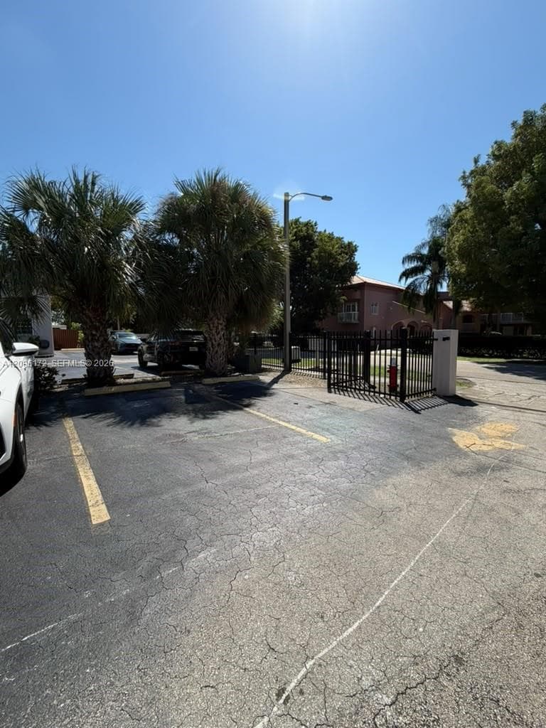West 74th Street Condo · #105-6 in Hialeah - Photo 56
