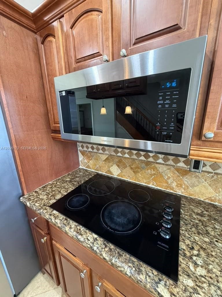 West 74th Street Condo · #105-6 in Hialeah - Photo 16