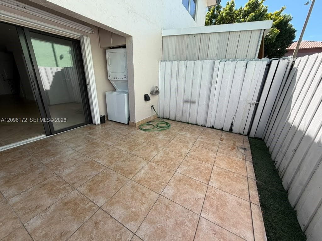 West 74th Street Condo · #105-6 in Hialeah - Photo 8