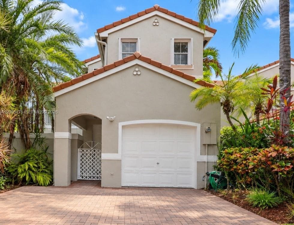 1601 Yellowheart Way photo 1