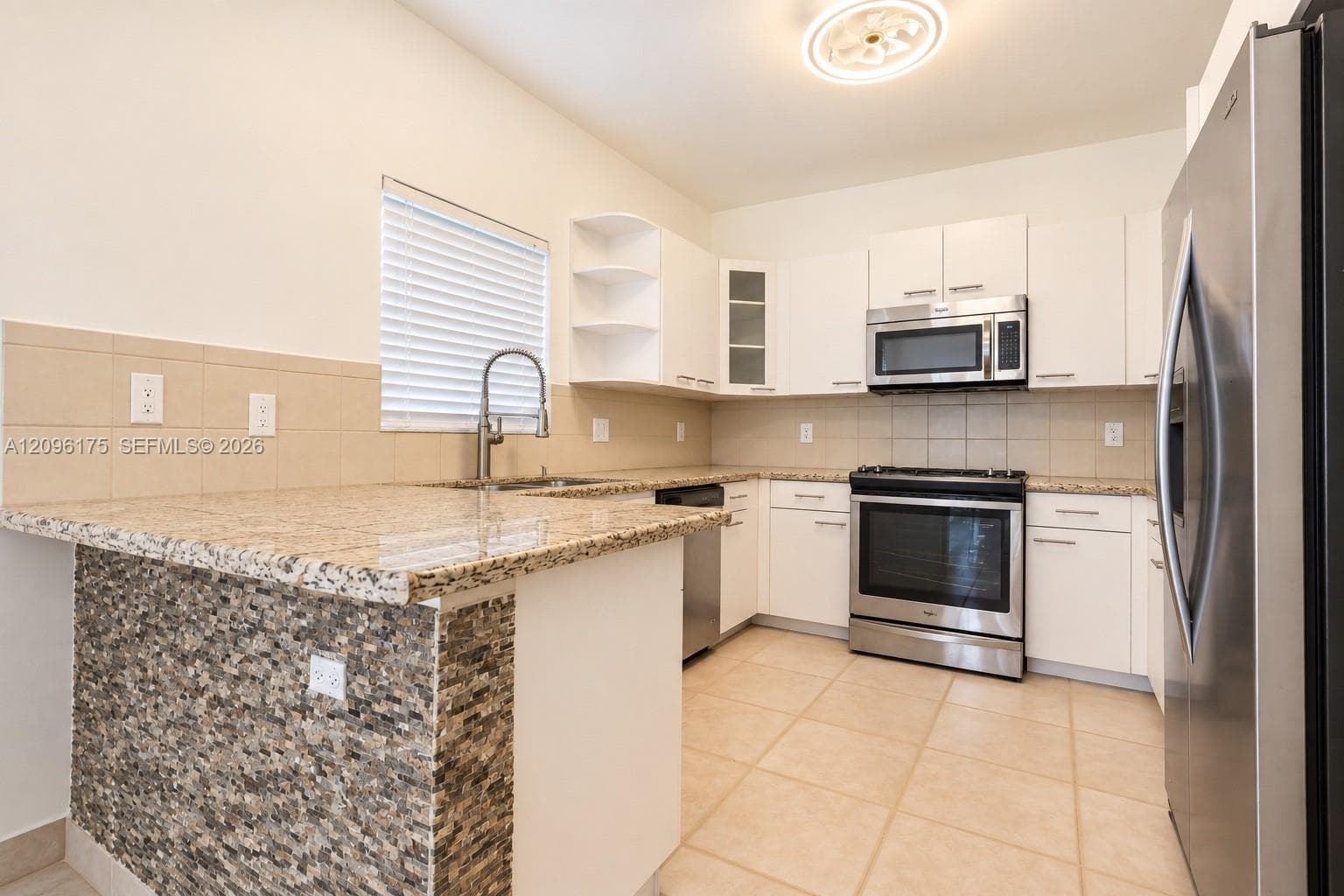1601 Yellowheart Way photo 11