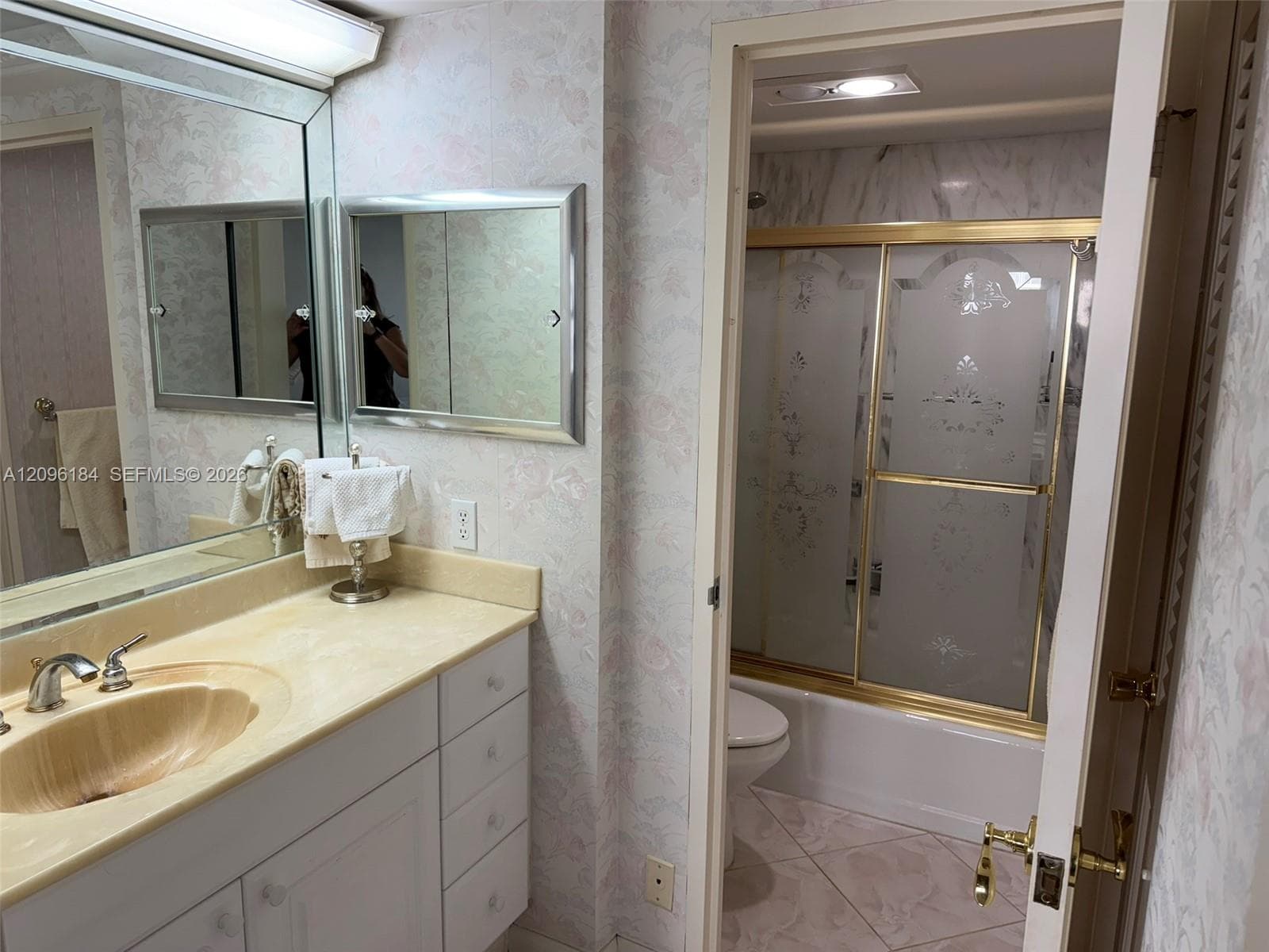 EVERGLADES HOUSE CONDO · #309 in Fort Lauderdale - Photo 11
