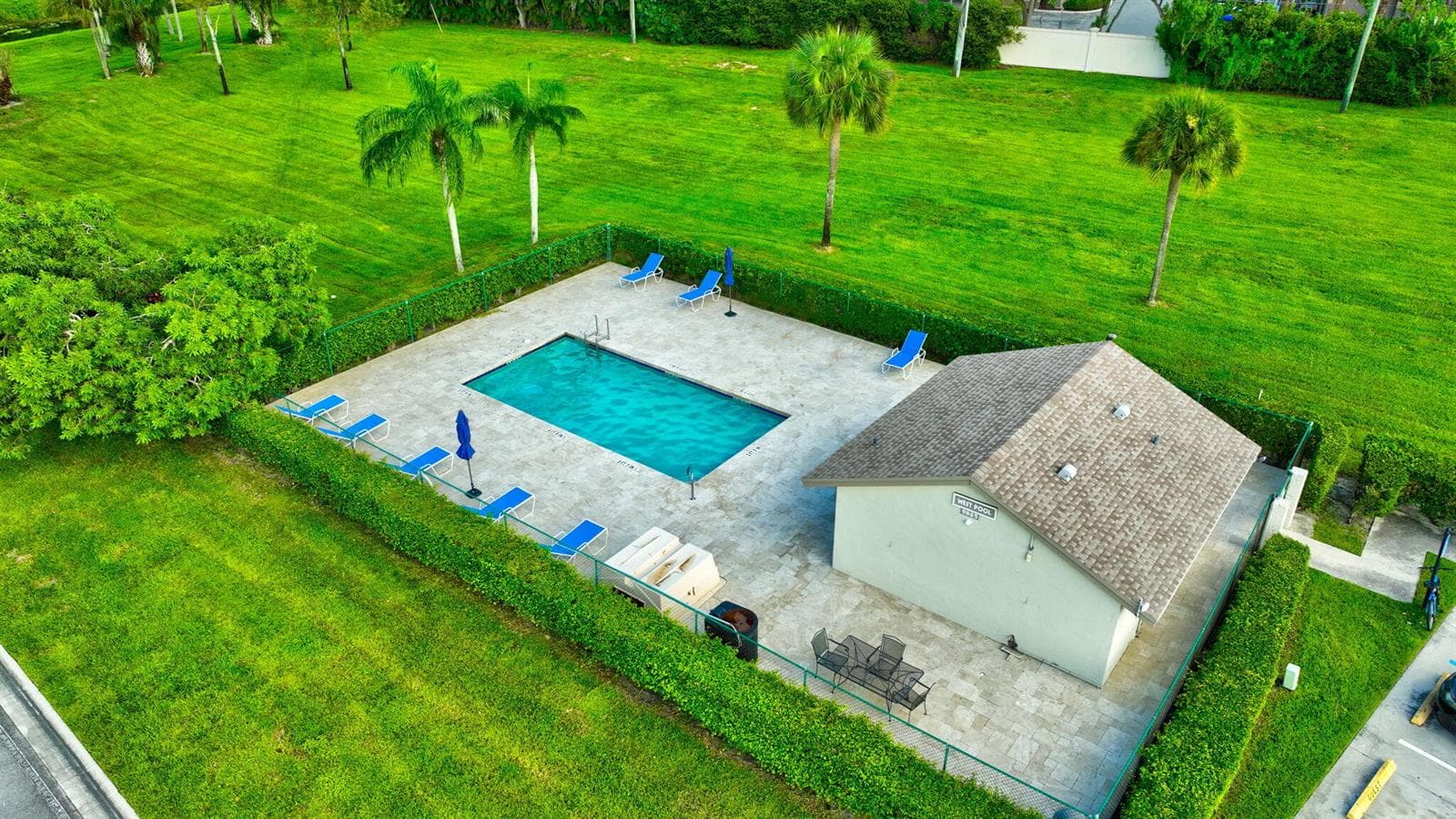 POOL 2