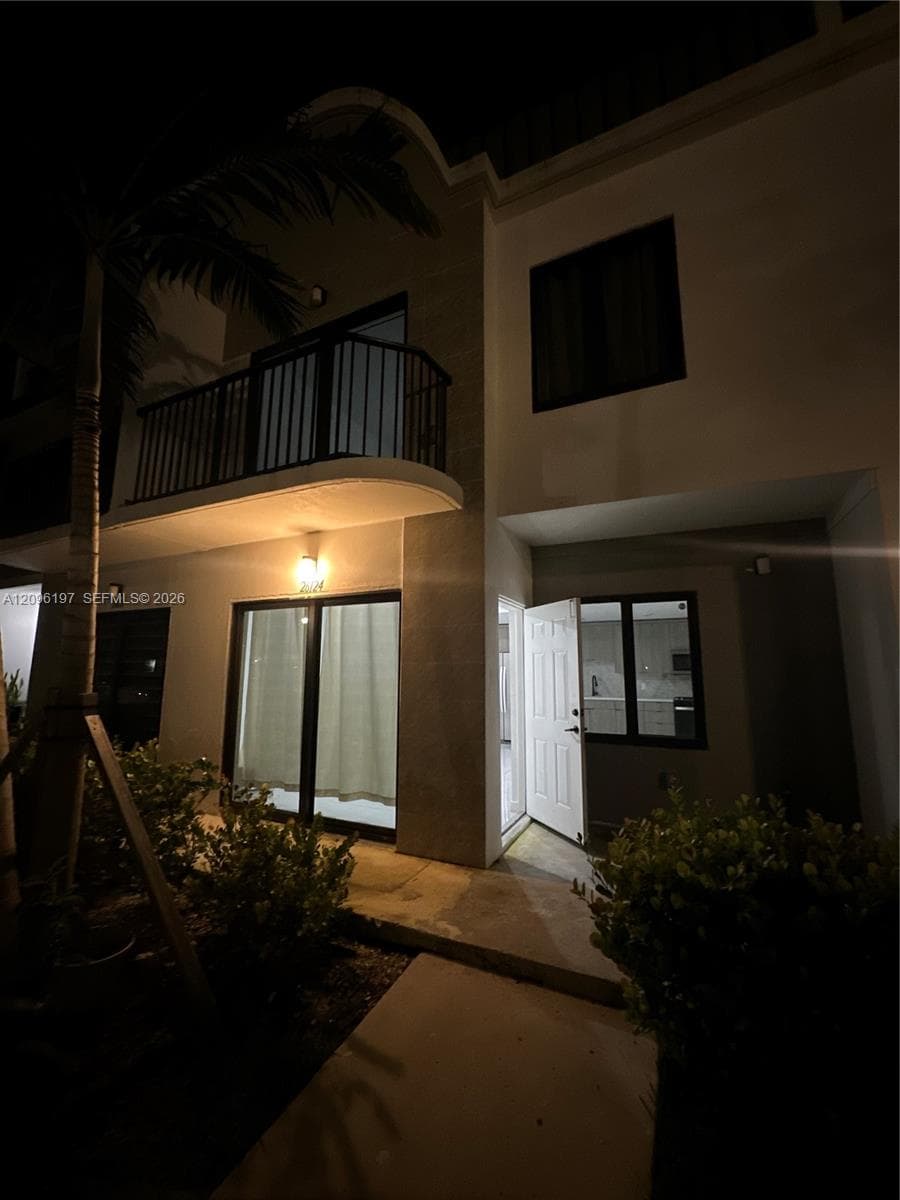 26124 SW 145th Ct #26124 photo 4