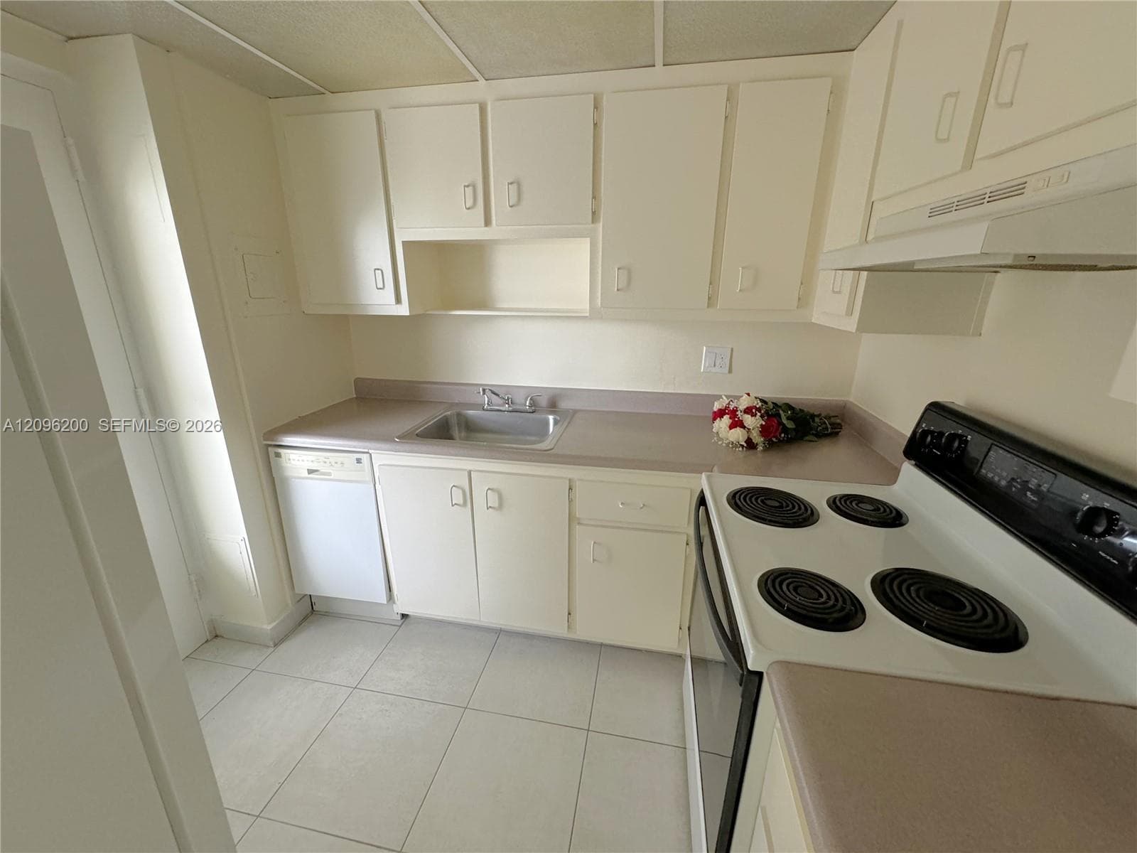 HORIZON HOUSE CONDO · #710 in Fort Lauderdale - Photo 8