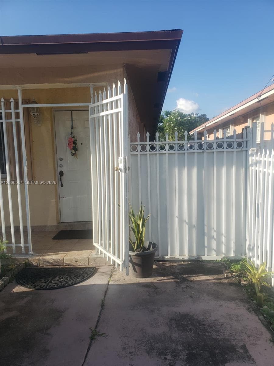 3307 nw 3307 nw 50st #n/a photo 2