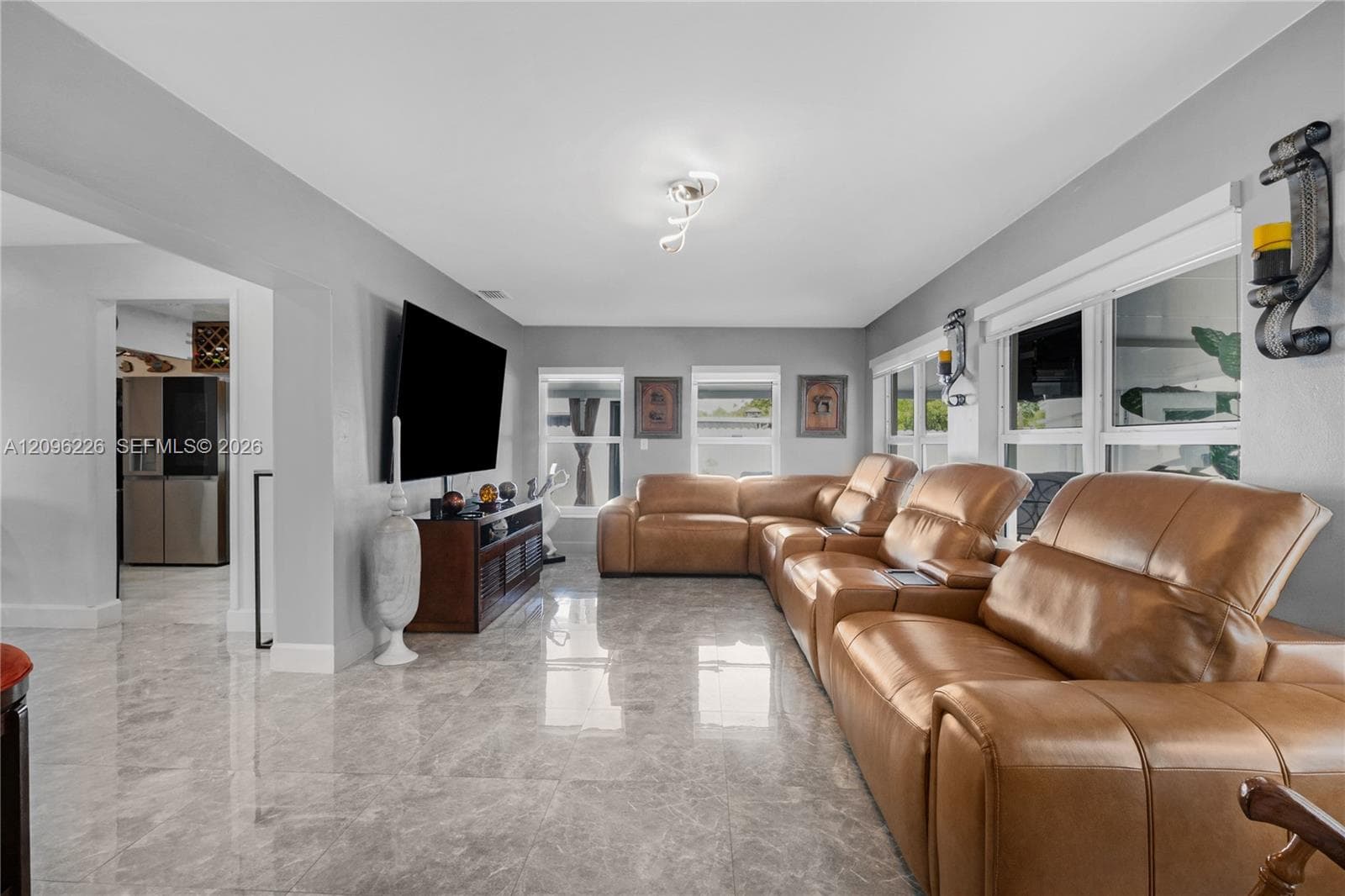15405 SW 104th Ave photo 24