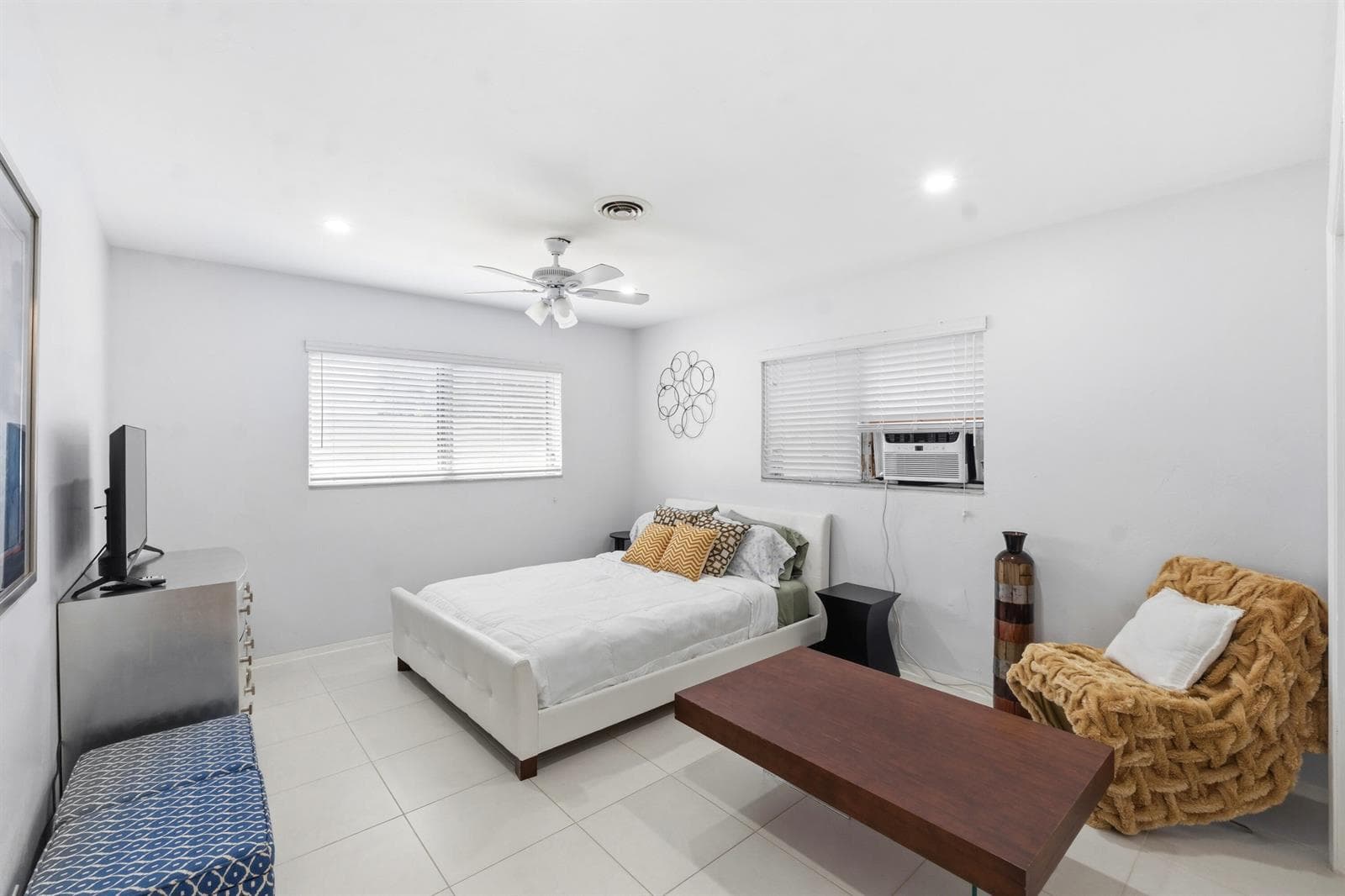 23 NE 19th ave_002