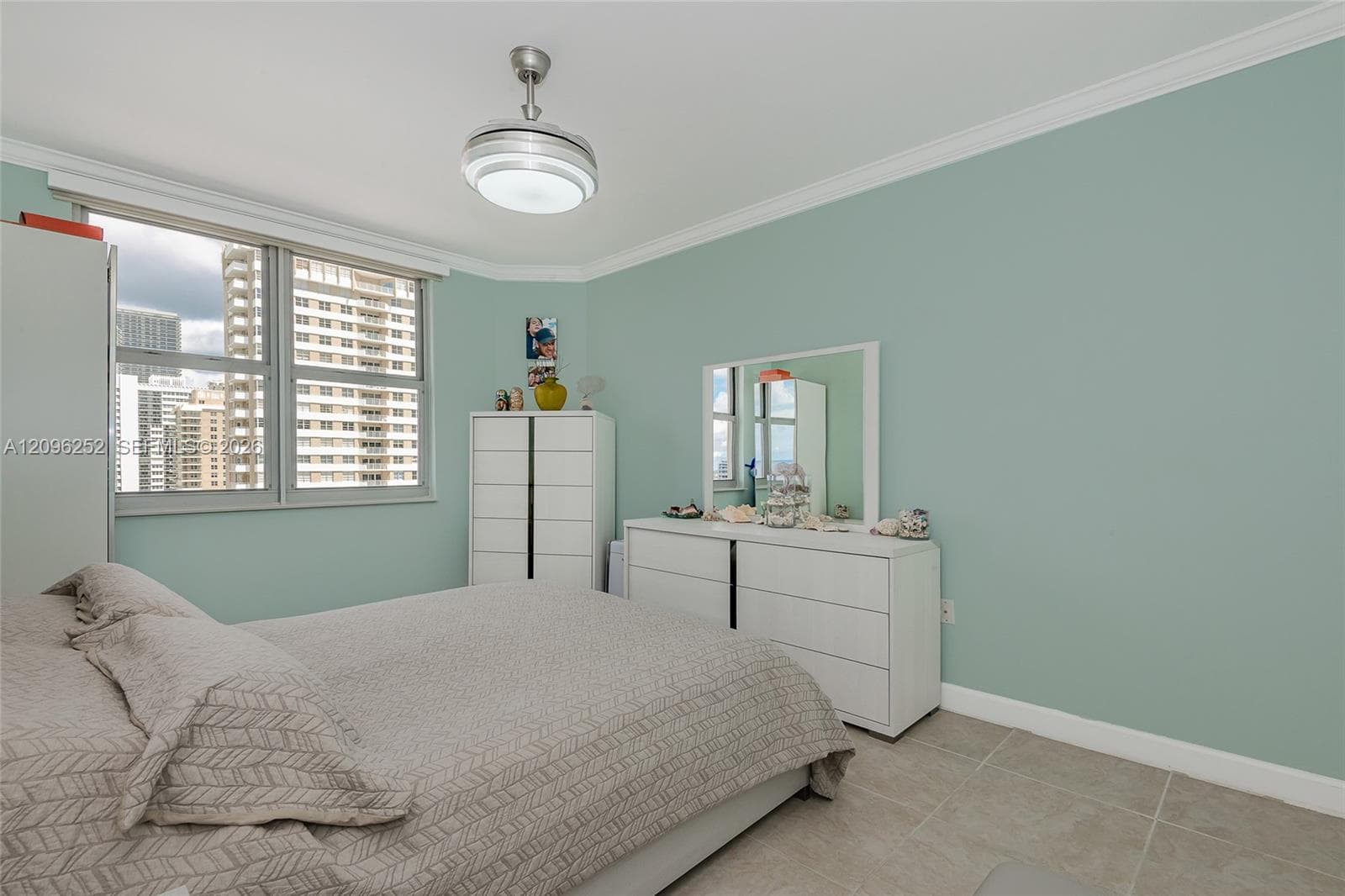 HEMISPHERES CONDO · #11K in Hallandale Beach - Photo 14