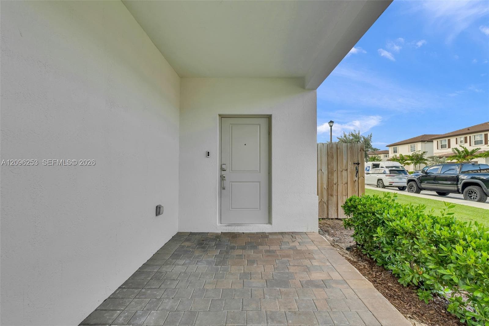 2479 SE 24th Dr photo 8