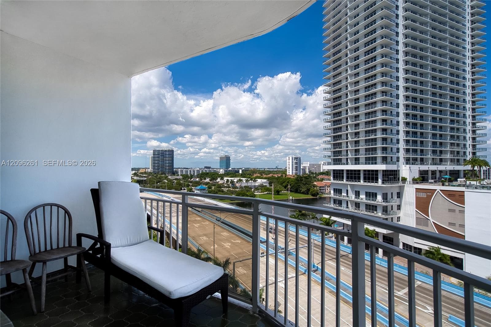 IMPERIAL TOWERS NORTH CON · #PH35 in Hallandale Beach - Photo 25