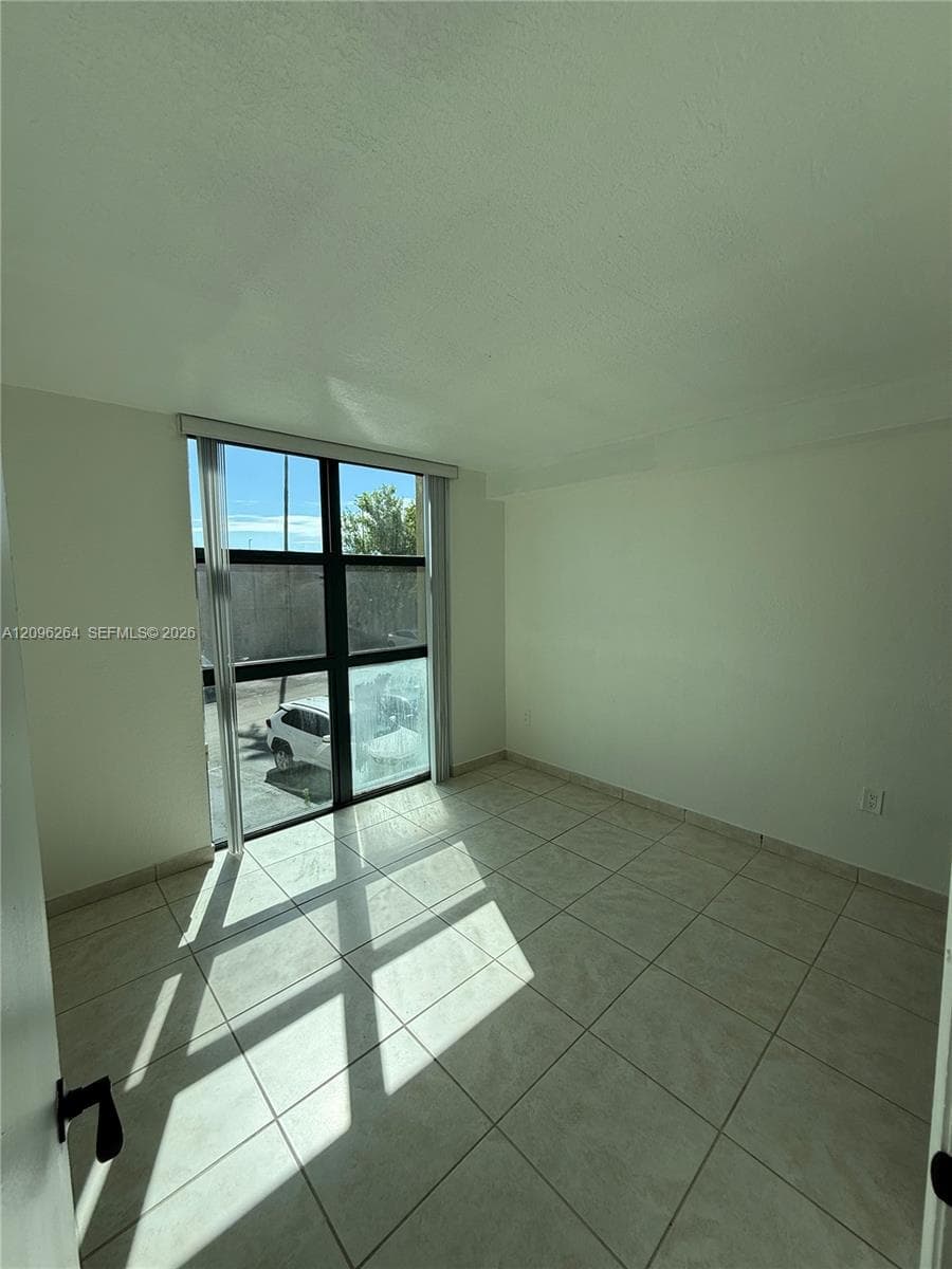 INTERNATIONAL PARK I CONDO · #208-1 in Miami - Photo 20