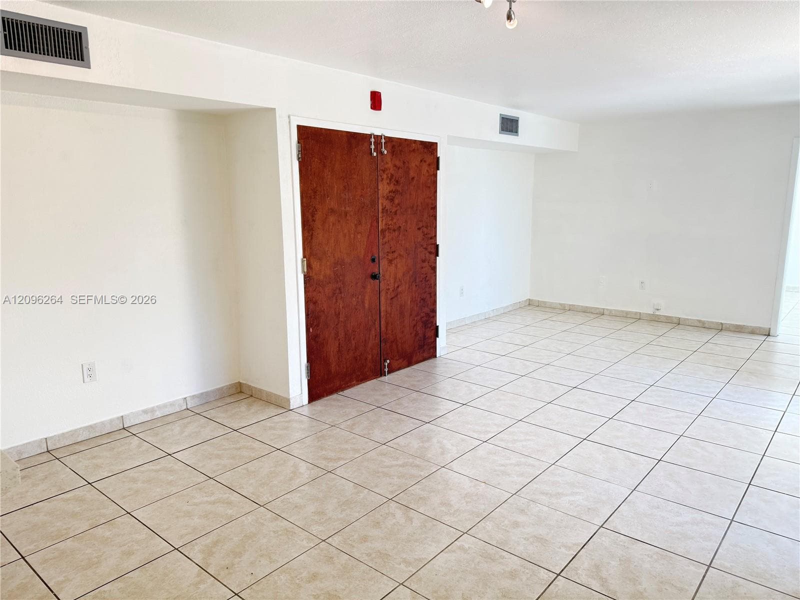 INTERNATIONAL PARK I CONDO · #208-1 in Miami - Photo 14
