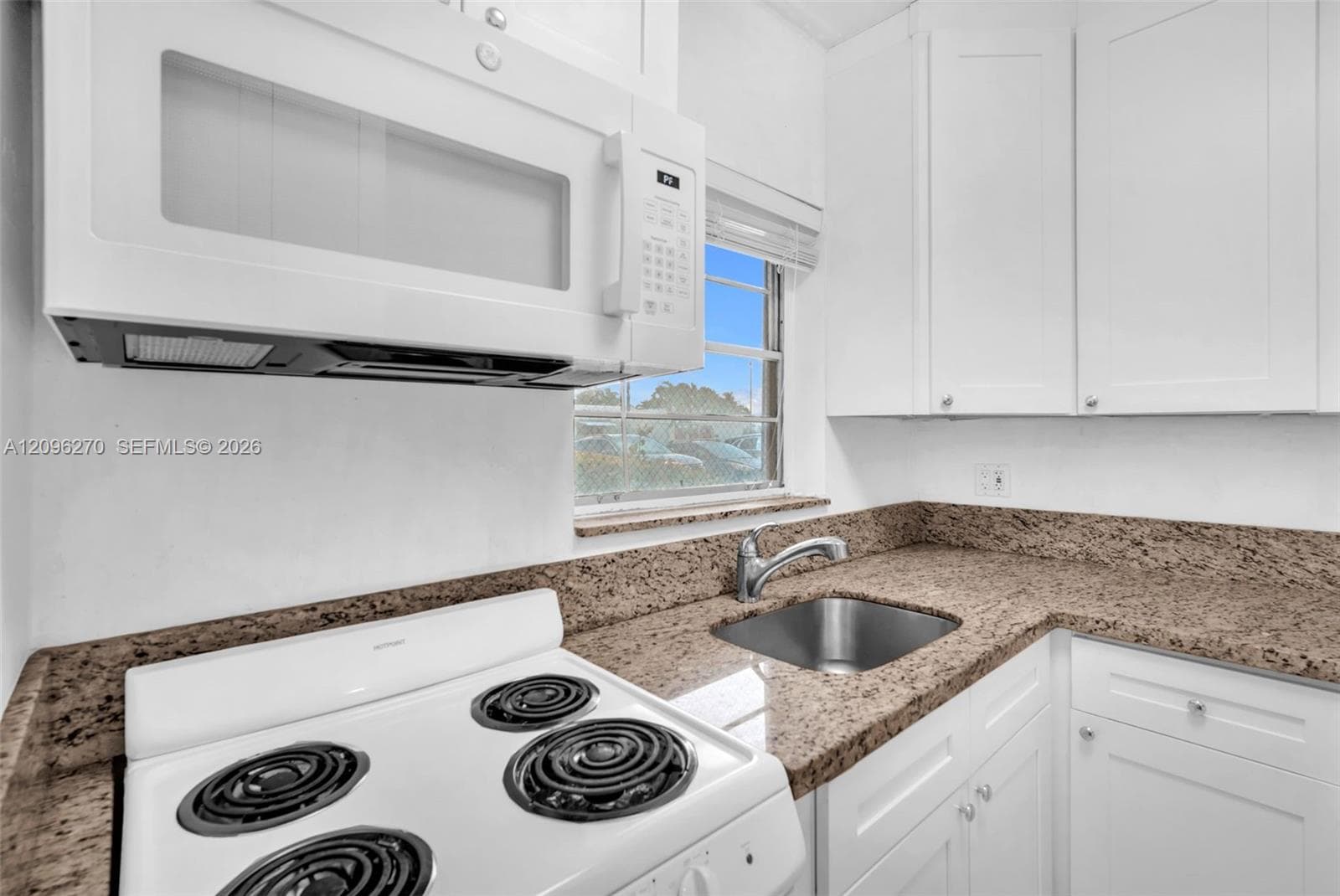 LEISUREVILLE · #188 in Pompano Beach - Photo 10