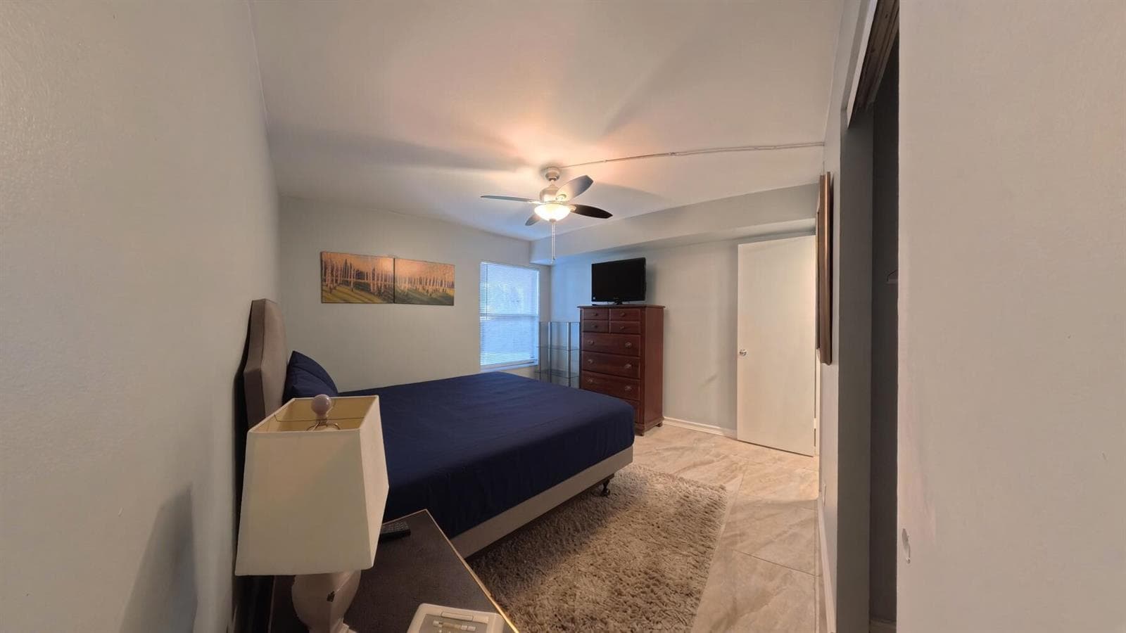 Second bedroom