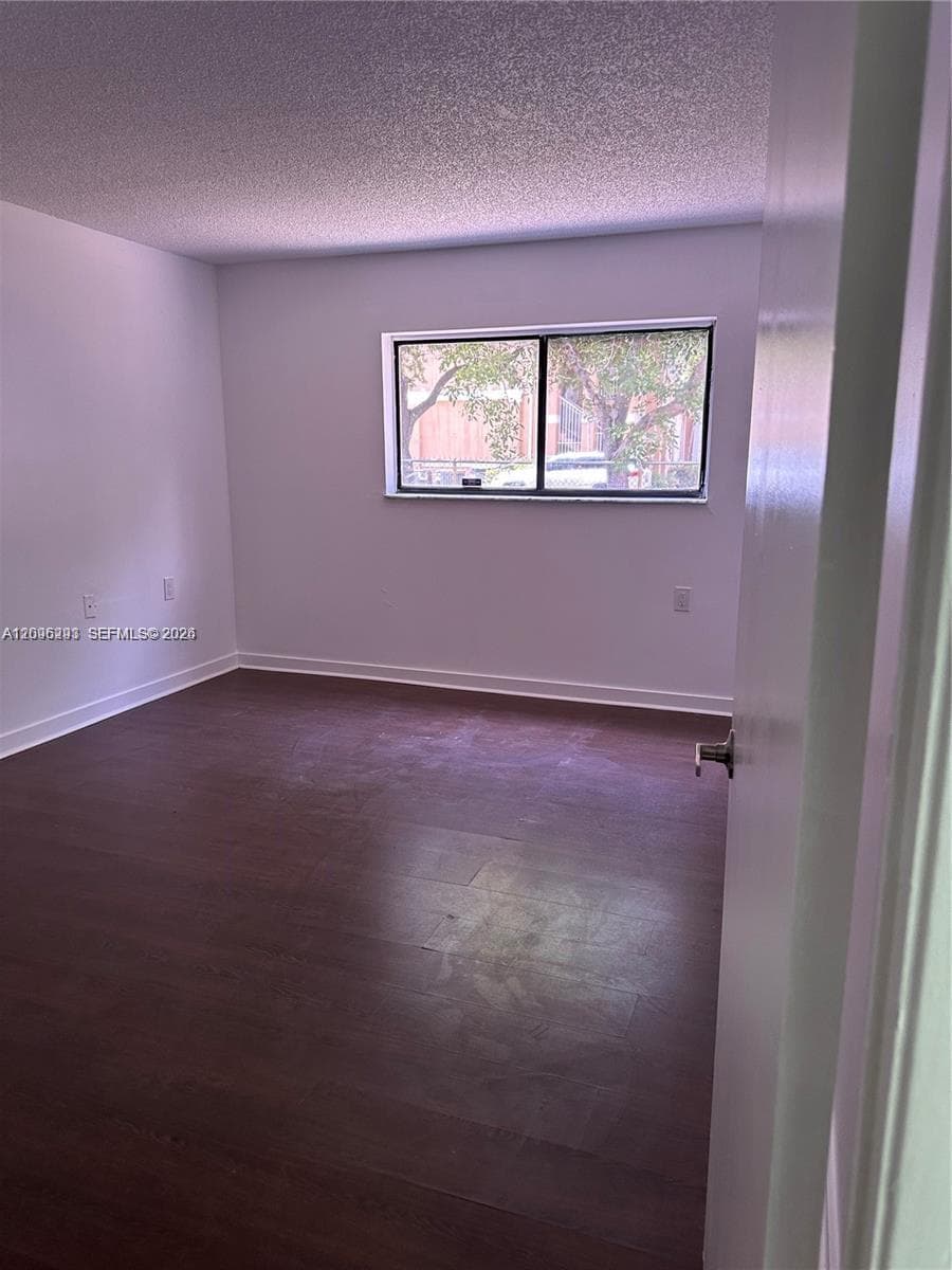 VILLA BELLINI CONDO · #112 in Hialeah - Photo 4