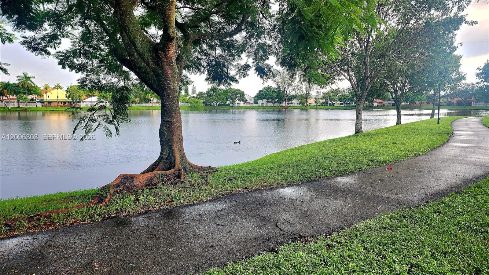 COUNTRY LAKE PARK · #A in Hialeah - Photo 18