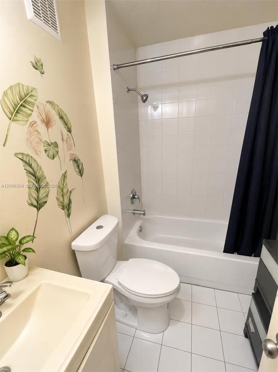 Upstair Bathroom