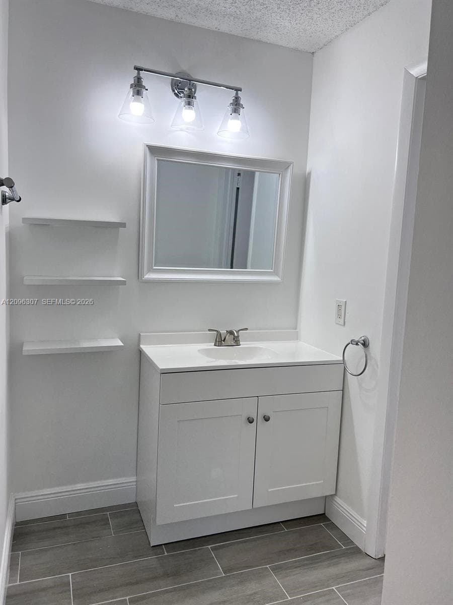 COUNTRYSIDE VILLAGE CONDO · #111 in Hialeah - Photo 16