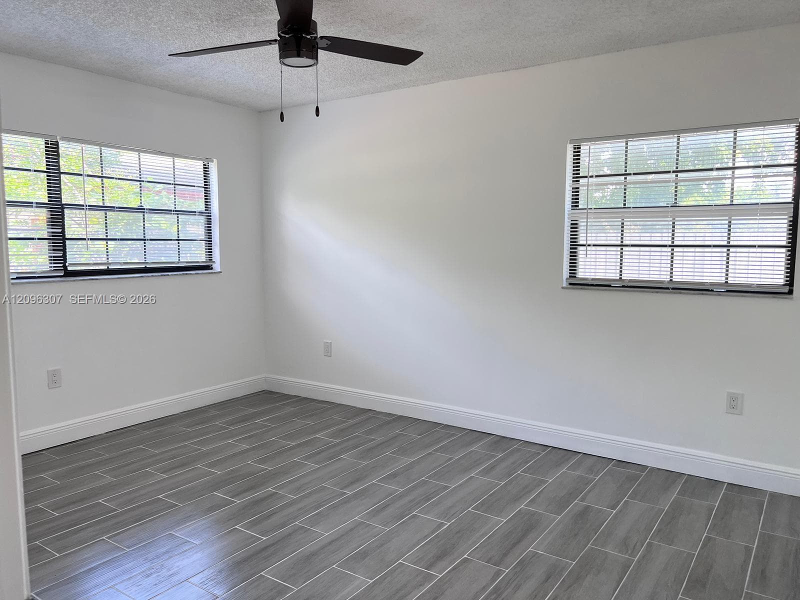 COUNTRYSIDE VILLAGE CONDO · #111 in Hialeah - Photo 14