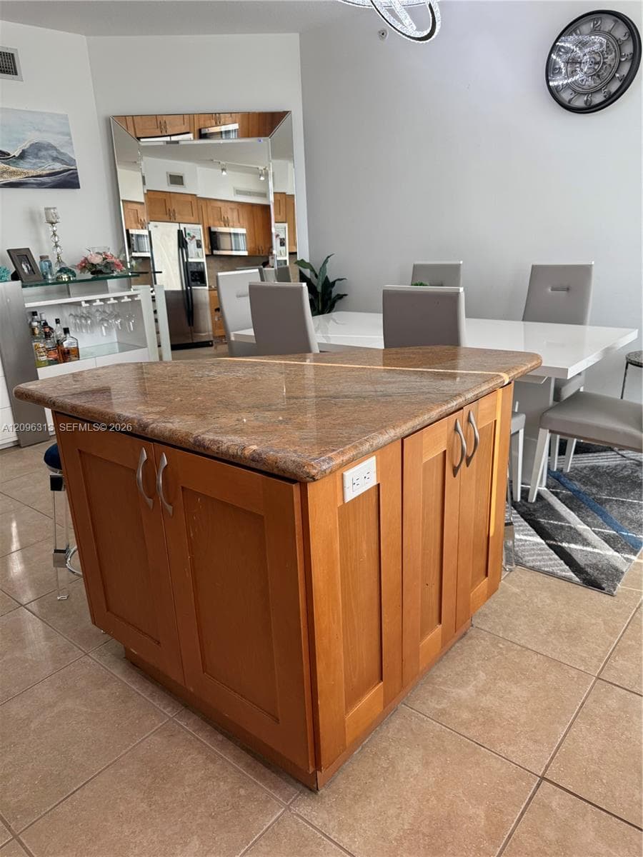 DUO CONDOMINIUM WEST · #507W in Hallandale Beach - Photo 9