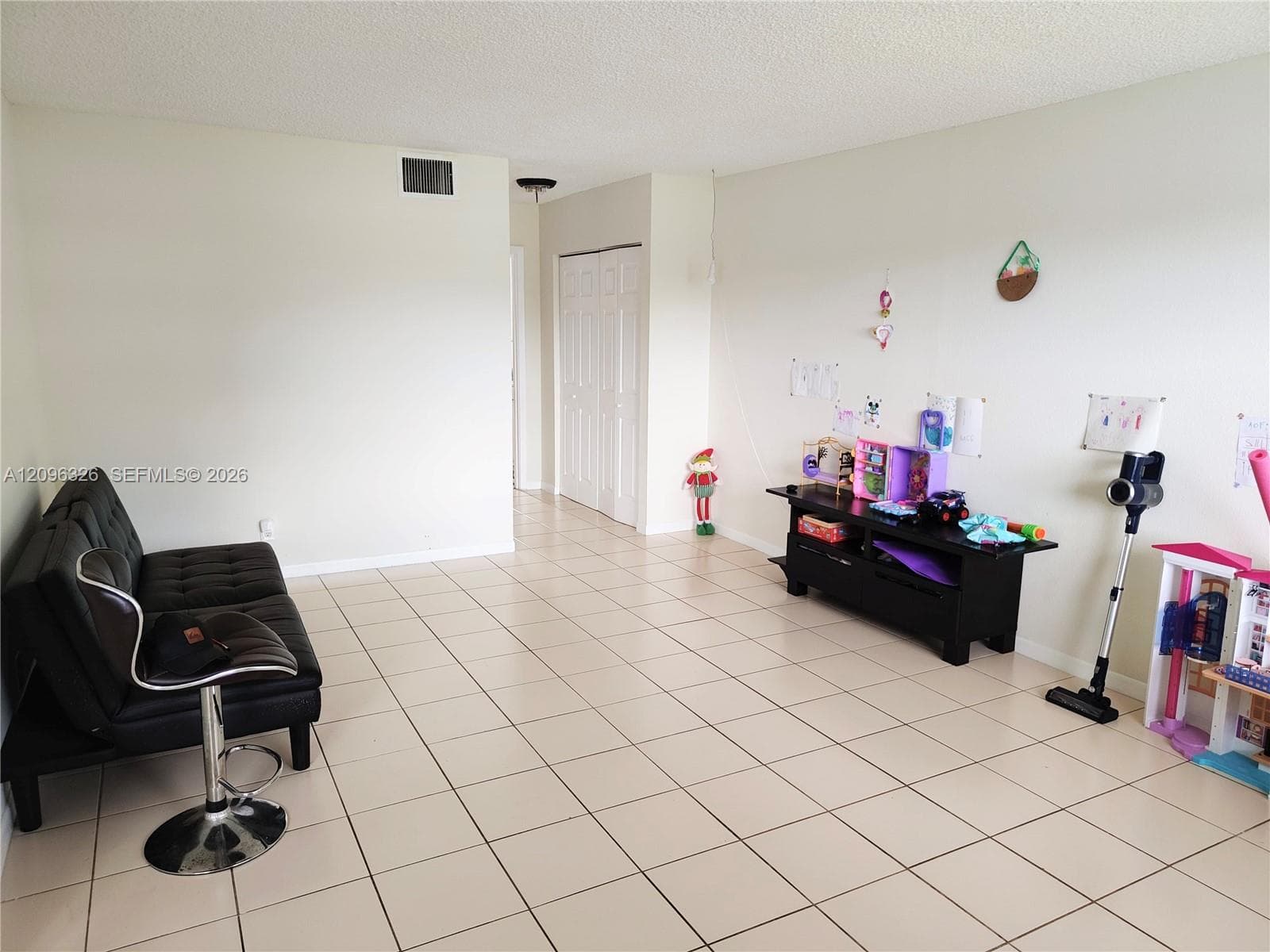 PALM VILLAGE CLUB CONDO · #225 in Dania Beach - Photo 6