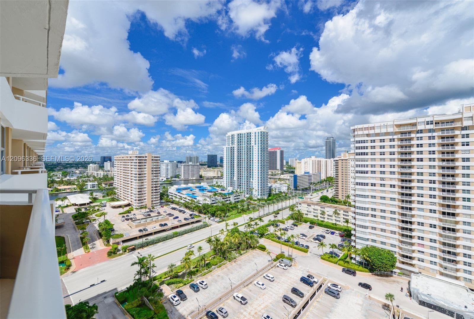 HEMISPHERES CONDO · #18D in Hallandale Beach - Photo 32