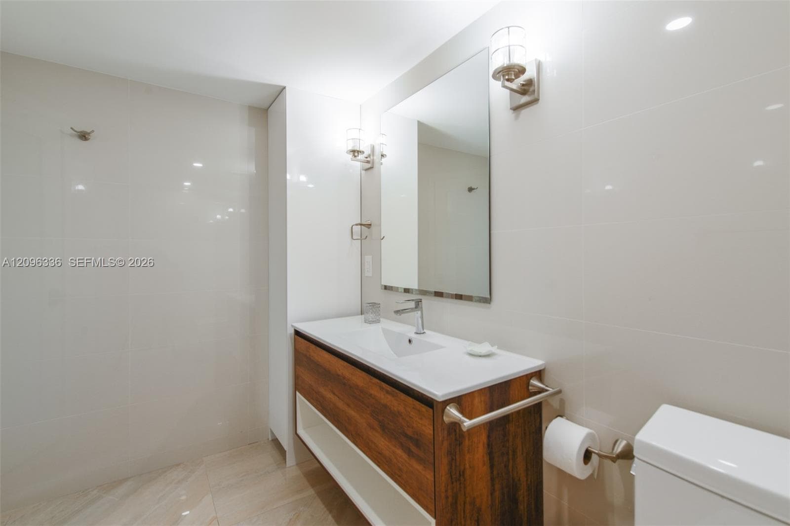 HEMISPHERES CONDO · #18D in Hallandale Beach - Photo 28