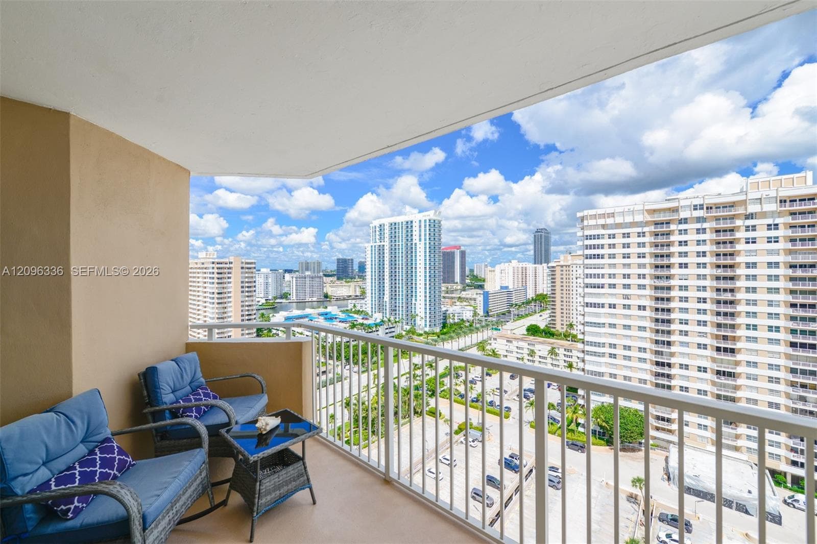 HEMISPHERES CONDO · #18D in Hallandale Beach - Photo 30