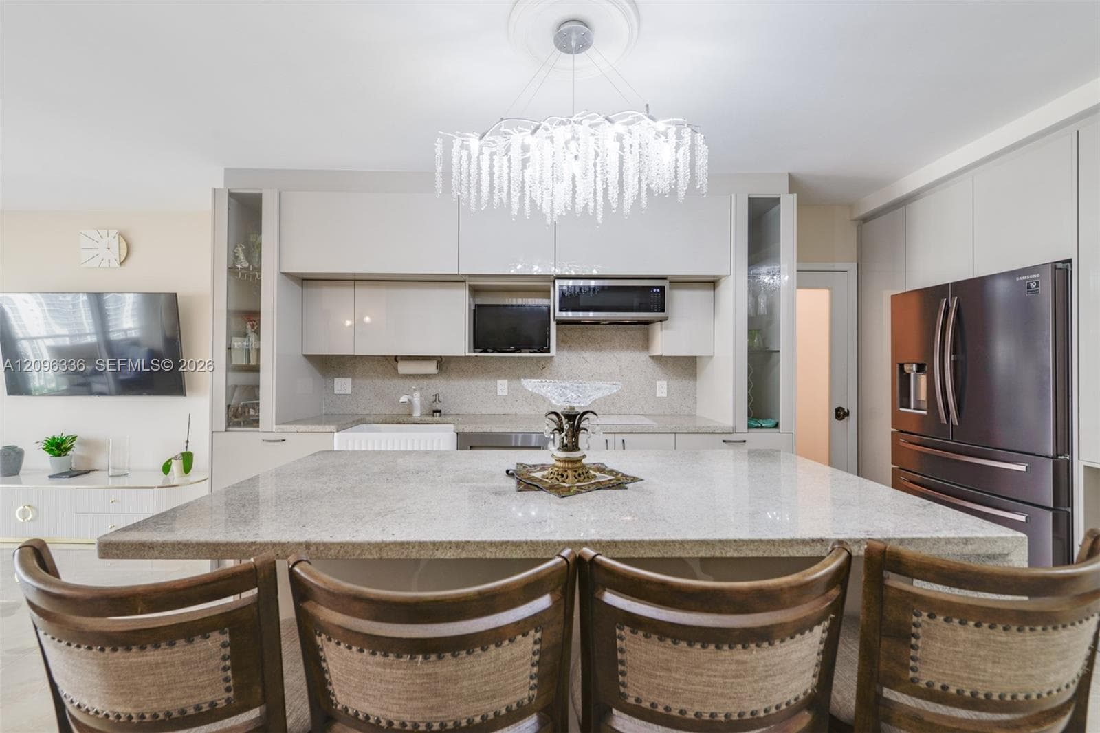 HEMISPHERES CONDO · #18D in Hallandale Beach - Photo 10