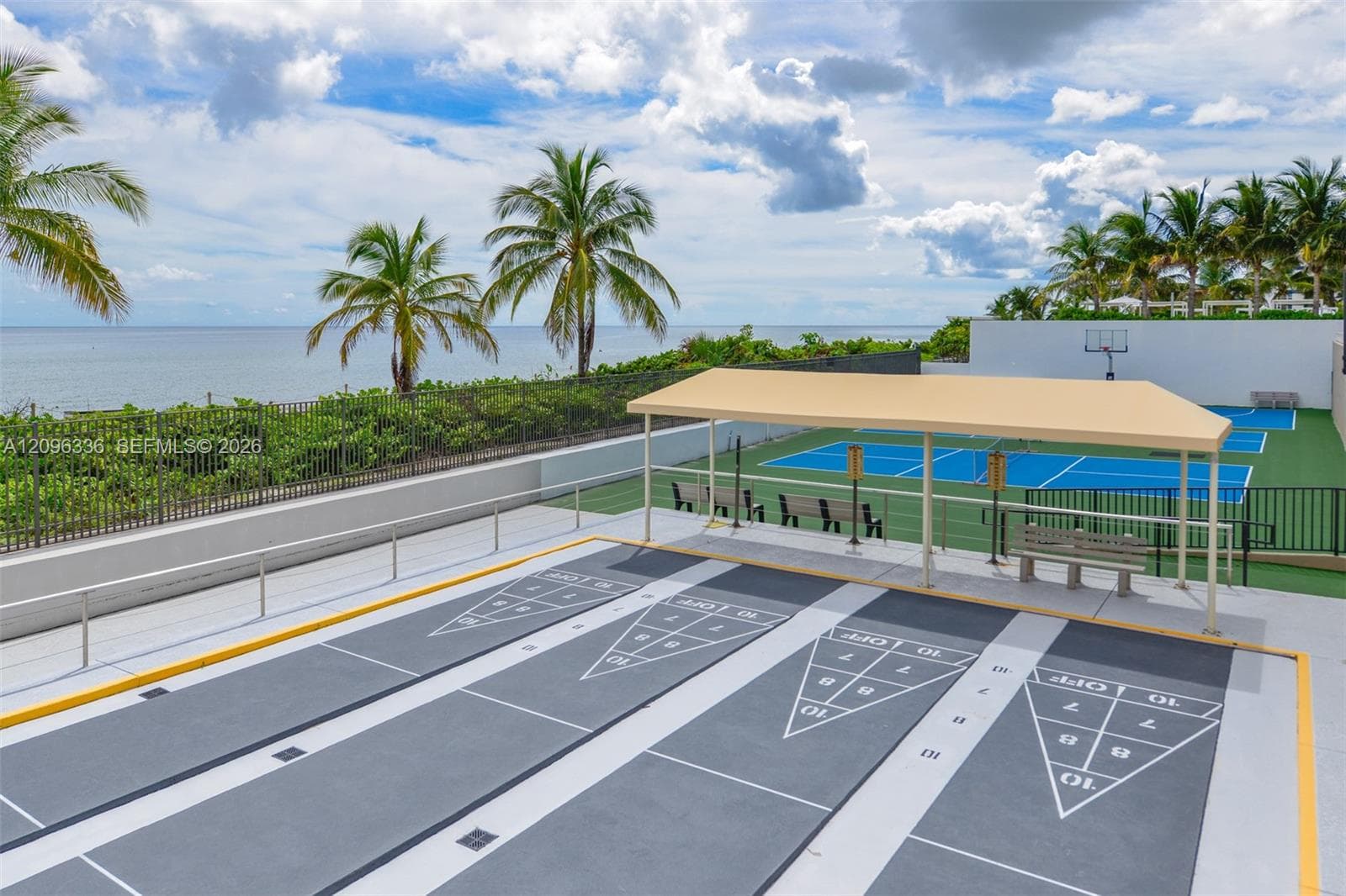 HEMISPHERES CONDO · #18D in Hallandale Beach - Photo 33