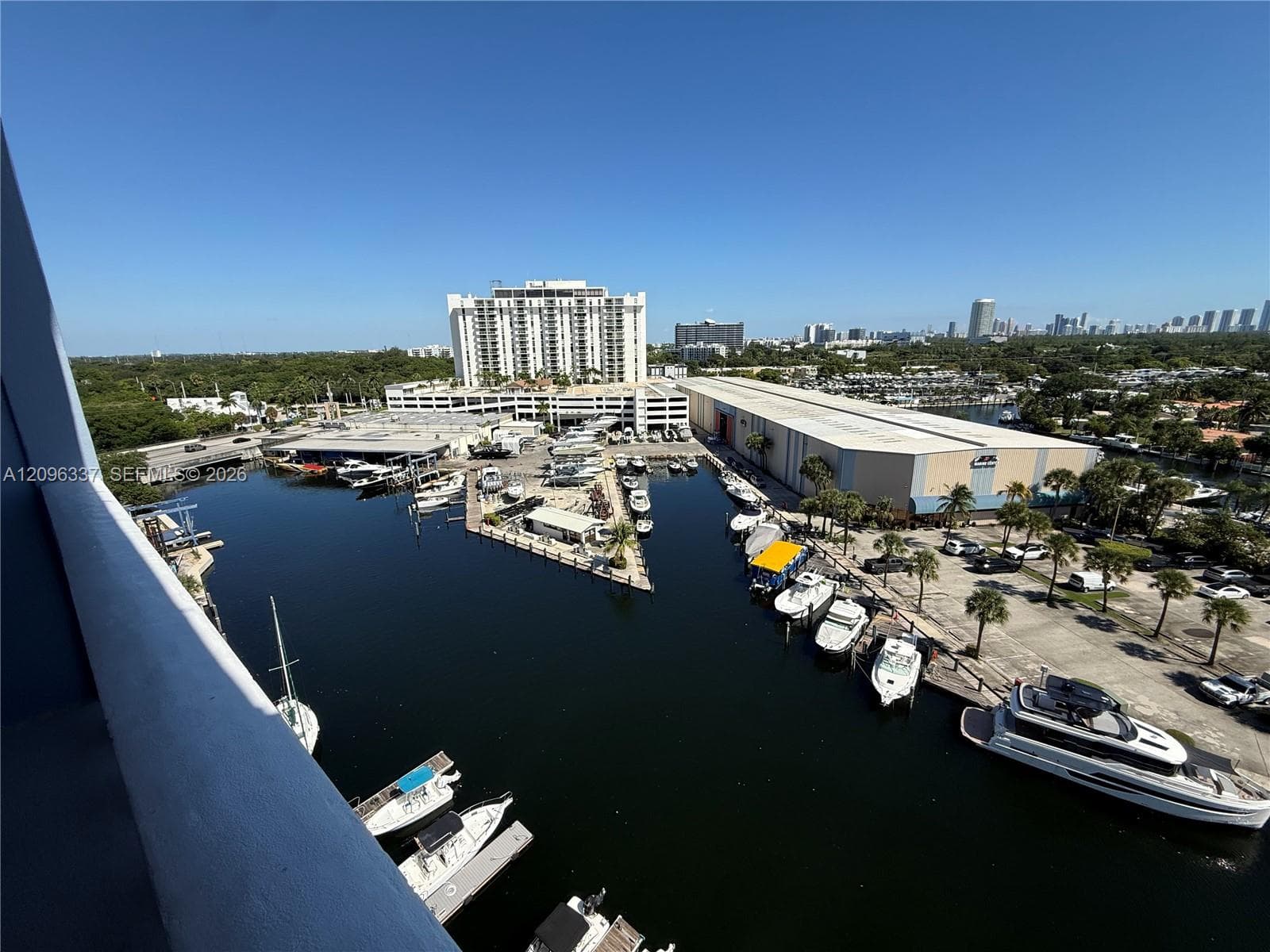 Keystone Harbor Club · #1110 in North Miami - Photo 2