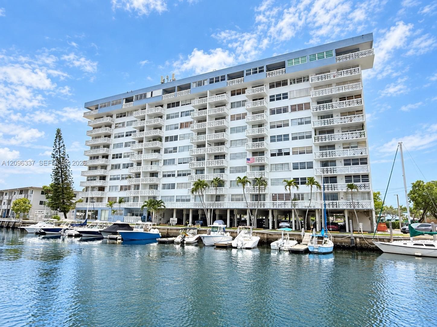 Keystone Harbor Club · #1110 in North Miami - Photo 24