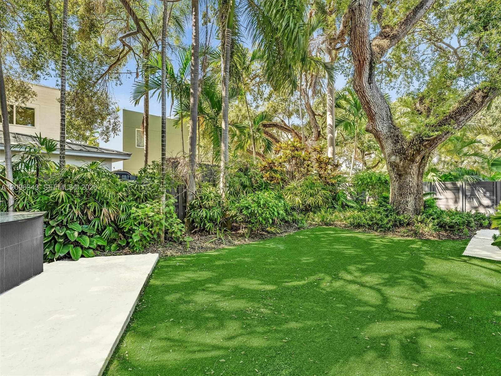 House for rent in Coconut Grove.