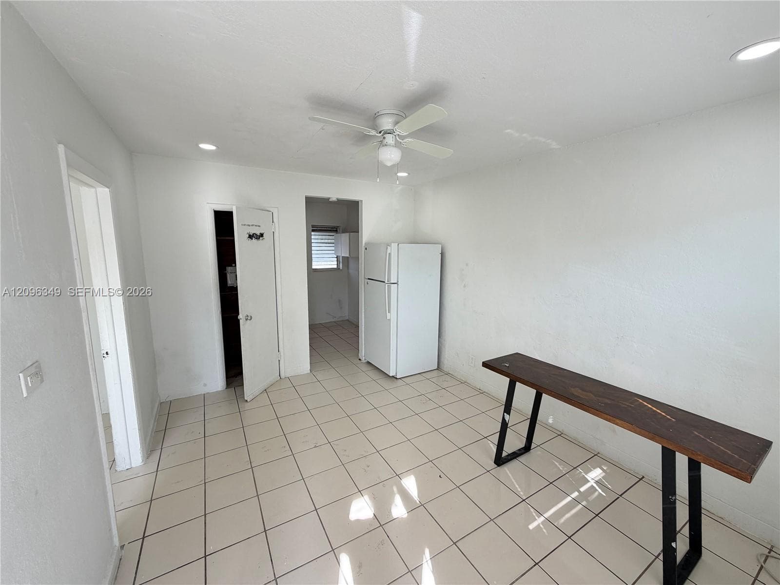 2041 Jackson st · #2 in Hollywood - Photo 2
