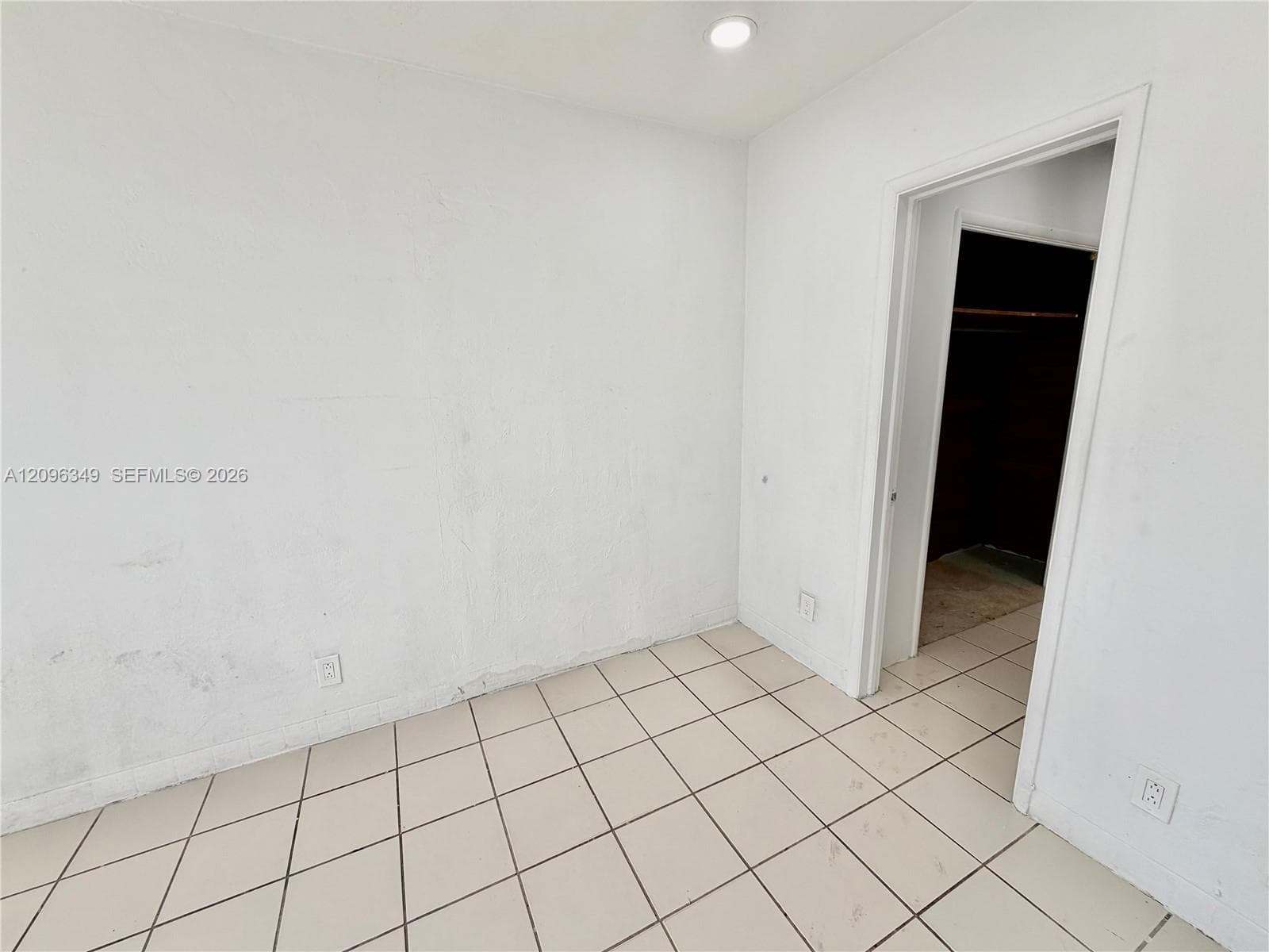 2041 Jackson st · #2 in Hollywood - Photo 14