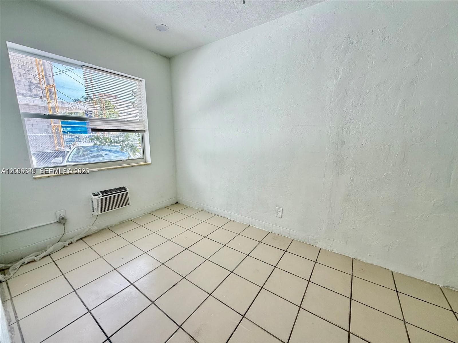 2041 Jackson st · #2 in Hollywood - Photo 11